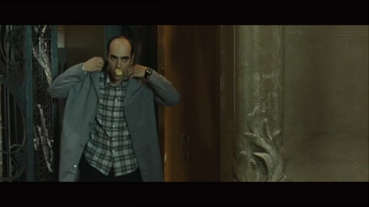 Sleep Tight - Clip 5 Ã„rger vom Chef