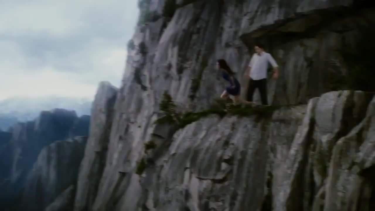 The Twilight Saga Breaking Dawn Part 2 - TV Spot Alive (English) HD