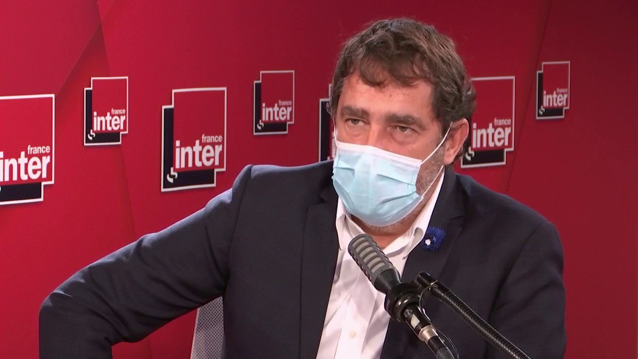 "On ne parle pas du petit commerce, on parle d’une crise mondiale, celle du Covid : toutes les 30 secondes en France un malade du Covid rentre à l’hôpital" (Christophe Castaner)