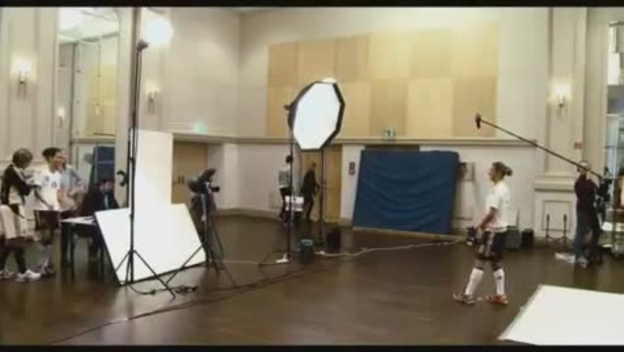 11 Freundinnen - Clip: Styling (Deutsch)