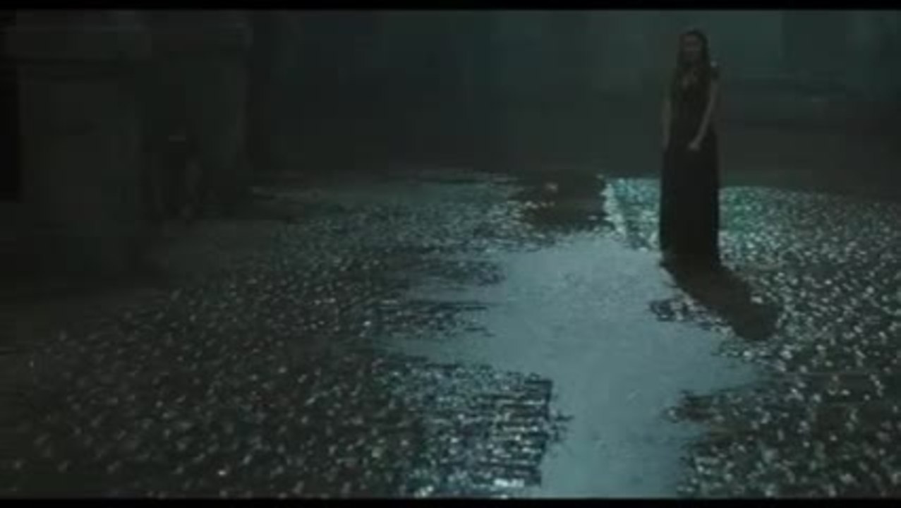 Les Miserables - Clip 2 (English)