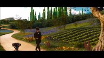 Oz The Great and Powerful - Clip: Bananas (English) HD