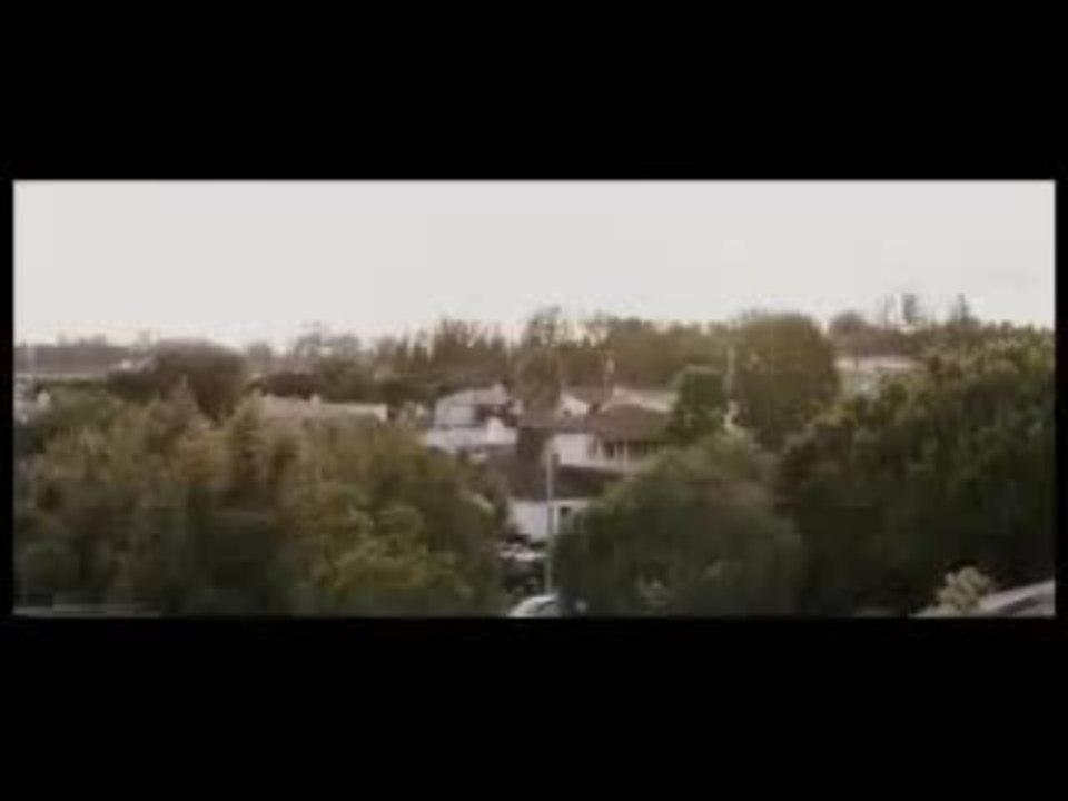 Under the Bed - Trailer (Deutsch)