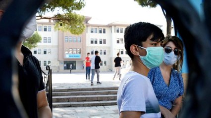 Bilim Kurulu üyesi Tezer: Okullar, en son kapatılacak kurumlar