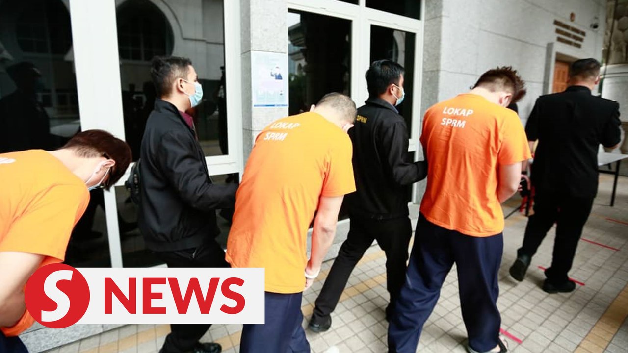 Three company directors remanded over SMS scam case