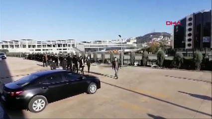 Sahte alışveriş sitesi dolandırıcılığına 16 tutuklama