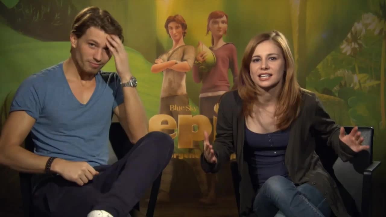 Josefine PreuÃŸ von Schnecke belÃ¤stigt | Epic Interview