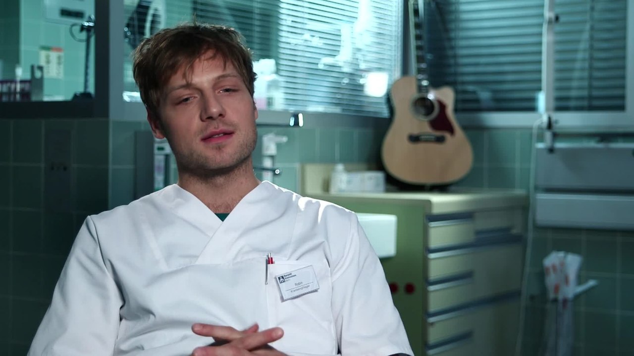 Feuchtgebiete - Interview 3 mit Christoph Letkowski (Deutsch) HD