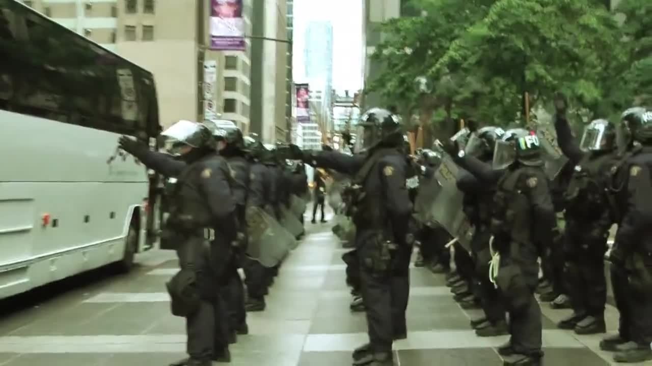 The Love Police - Trailer (Deutsch) HD