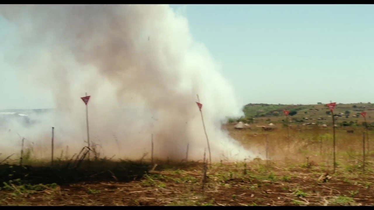 Diana - Clip 4 (Deutsch) Auf dem Minenfeld