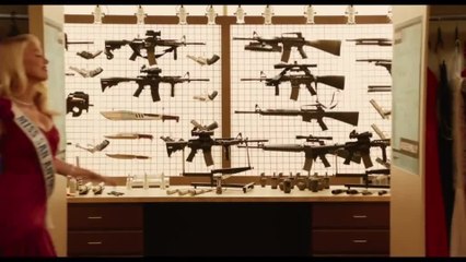 Machete Kills - Clip Wall of Weapons (English) HD