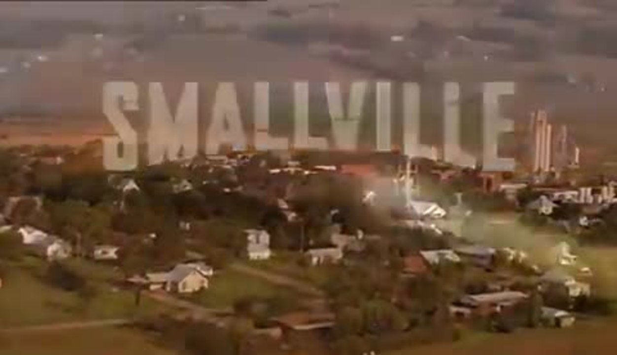 Smallville - S02 Intro (English)