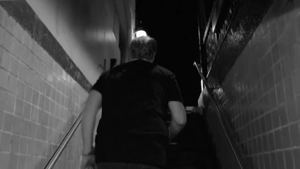 Louie - S04 Trailer Subway (English) HD