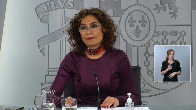 Montero pide a los grupos que reconsideren sus enmiendas a la totalidad a los PGE