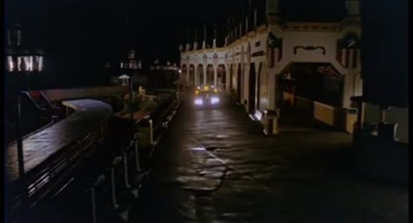 Der GroÃŸe mit seinem auÃŸerirdischen Kleinen - Trailer (Deutsch)