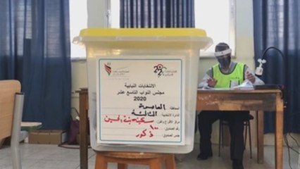 Jordania celebra comicios parlamentarios en medio de toque de queda total