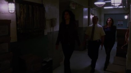 Brooklyn Nine-Nine - S01 Clip Secret Bathroom (English) HD