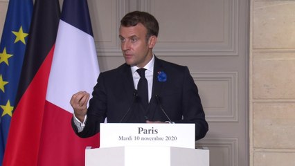 Emmanuel Macron: "Nous assistons à un dévoiement du droit d'asile" dans les pays européens