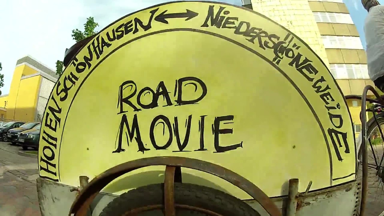 Von HohenschoÌˆnhausen nach NiederschoÌˆneweide - Trailer (Deutsch) HD