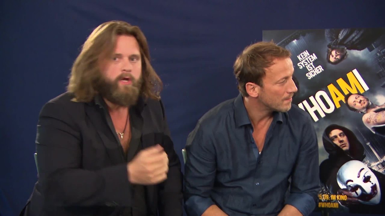 Elyas M'Barek und die Duckfaces | Who Am I Interview