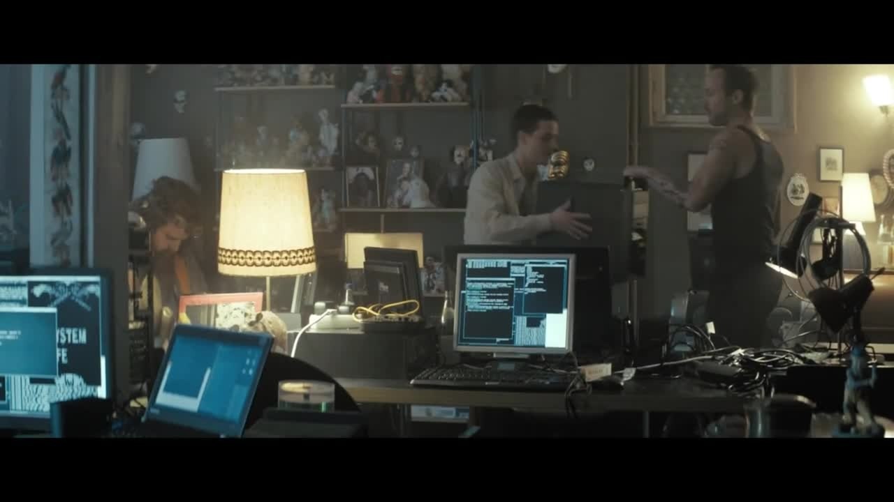 Who Am I - Clip Clay (Deutsch) HD