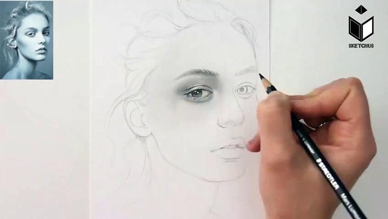 Portrait zeichnen lassen Sketchus Portraitzeichnung mit unscharfen Vorlagen