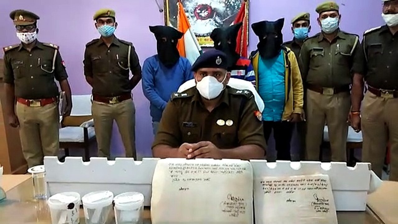 लखीमपुर खीरी- बैंक खाते से धोखाधड़ी कर पैसा निका...