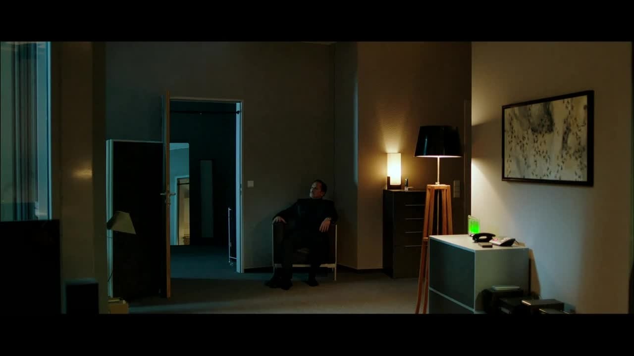 Die Einsamkeit des Killers vor dem Schuss - Clip Sessel (Deutsch) HD