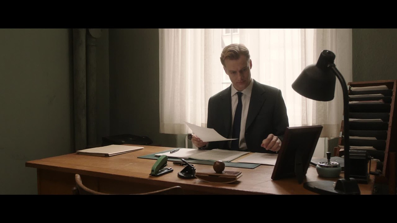 Labyrinth des Schweigens - Clip 1 Anzeige (Deutsch) HD