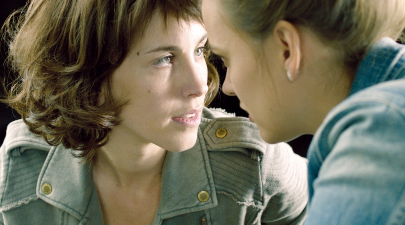 Dual - Trailer (Deutsche UT) HD