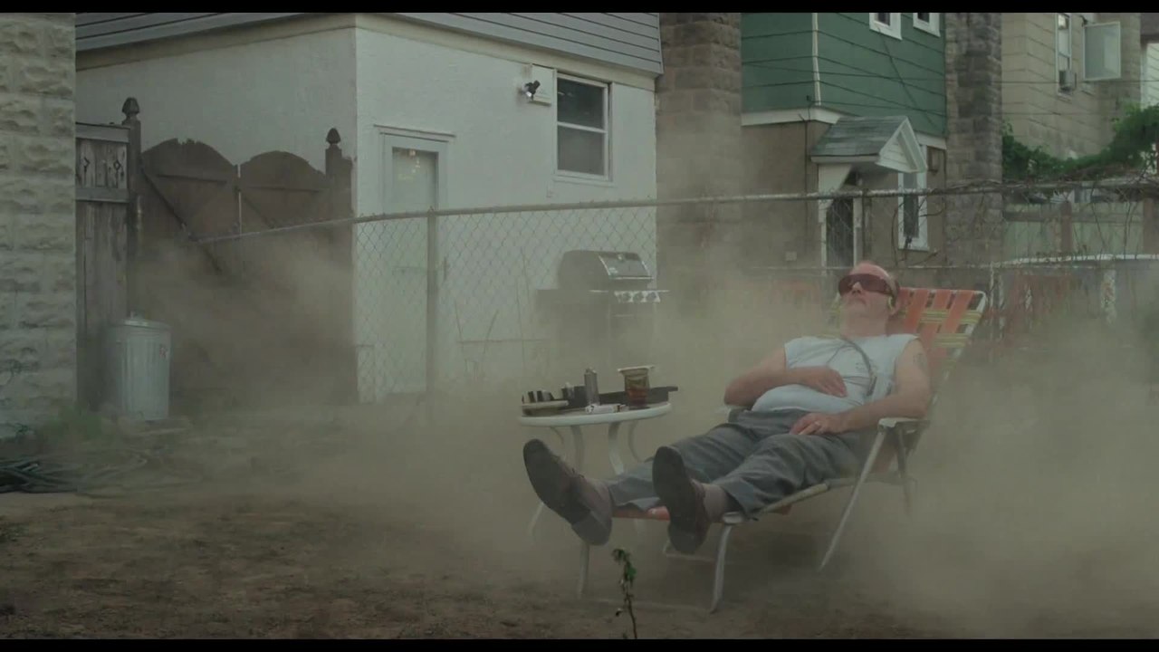 St. Vincent - Clip Rasen mÃ¤hen (Deutsch) HD