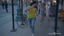 Broad City - Clip Subway Encounters (English) HD