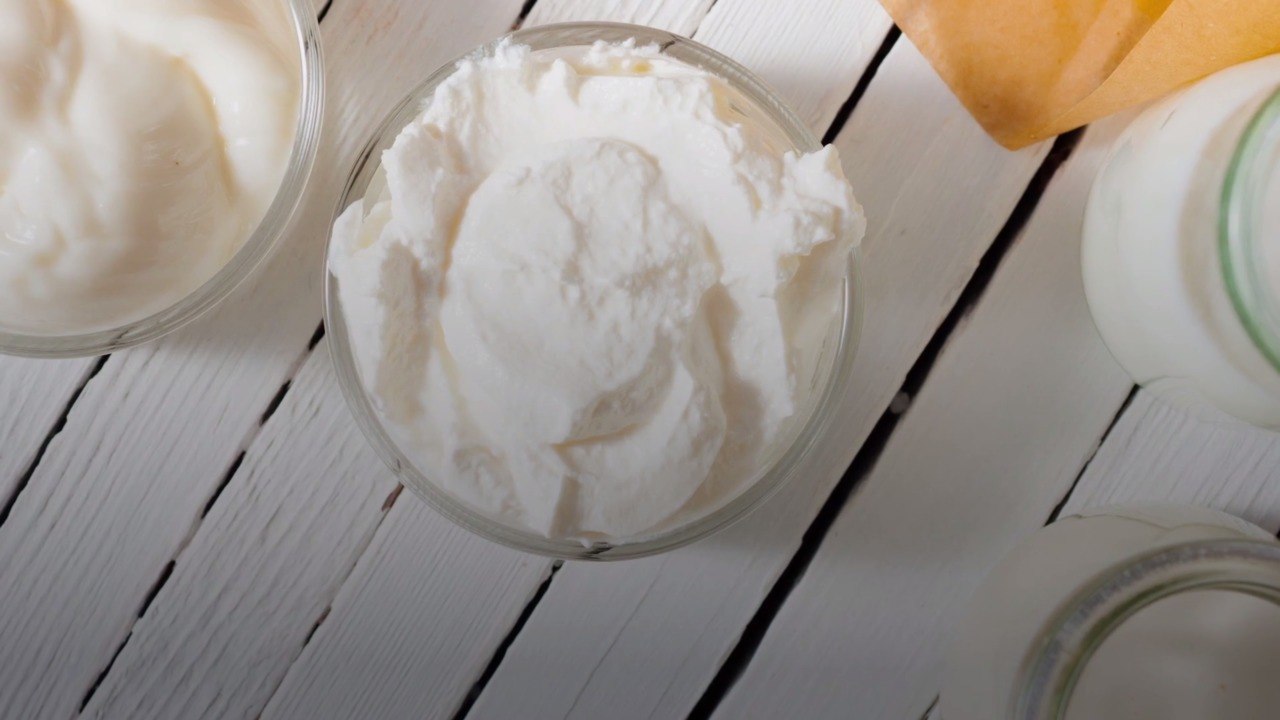 Crème Fraiche Substitute: What Can You Use Instead? - video Dailymotion