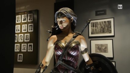 Batman v Superman - Featurette Costumes B-Roll Footage (English) HD