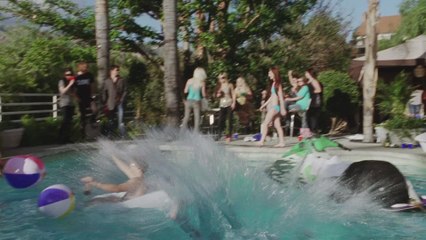 Freeloaders - Trailer (English)