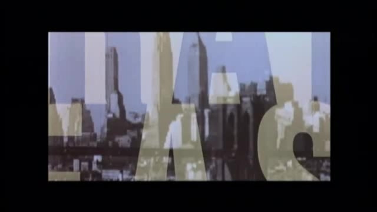 L'intouchable - Trailer (English)