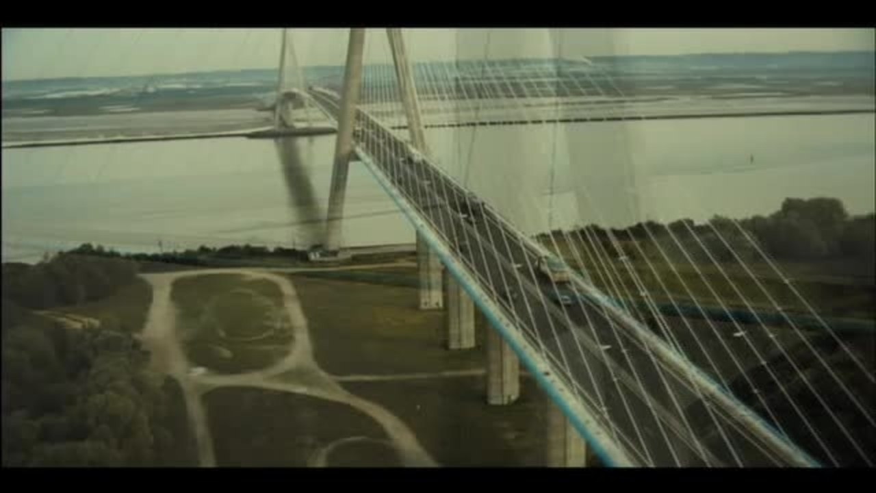 La disparue de Deauville - Trailer (English)