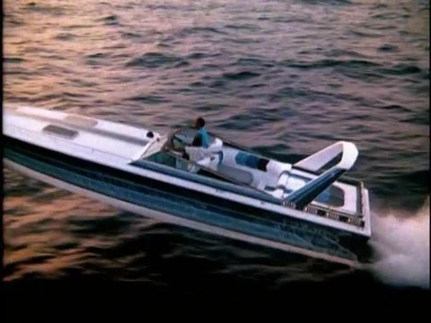 Action Meisterwerk Bei Netflix Miami Vice Ist Eine Dustere Bilderflut