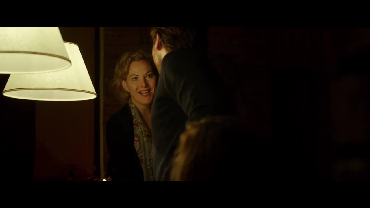 Die Augen des Engels - Clip 04 Journalisten Spekulieren (Deutsch) HD