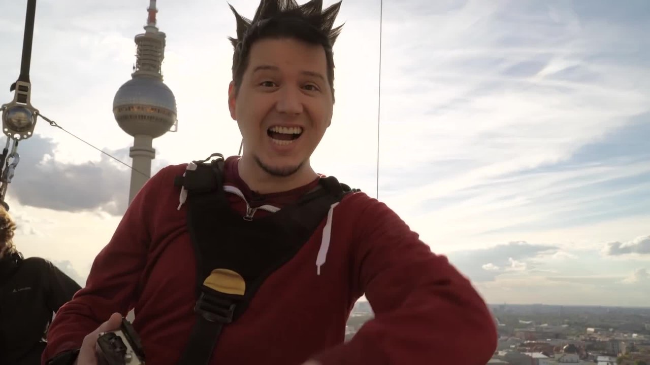 Mein Berlin - manniacs Sturz aus 125 Metern (Deutsch) HD