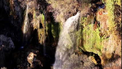 Sızır Şelalesinde Hazan güzelliği