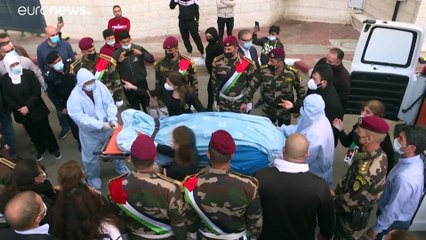 من كان عريقات الذي اعترفت إسرائيل بأنه "كرس حياته لشعبه" وطالبت ألمانيا باحترام "إرثه"؟