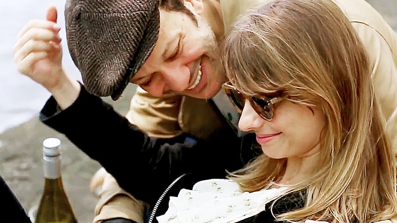 DÃ¼nyanin En GÃ¼zel Kokusu - Trailer (Deutsche UT) HD