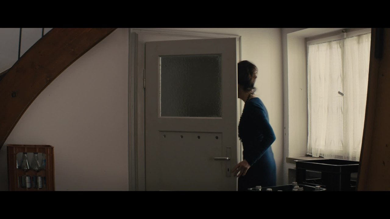 Eddie the Eagle - Clip Ein EnglÃ¤nder schlÃ¤ft in meiner Kammer (Deutsch) HD