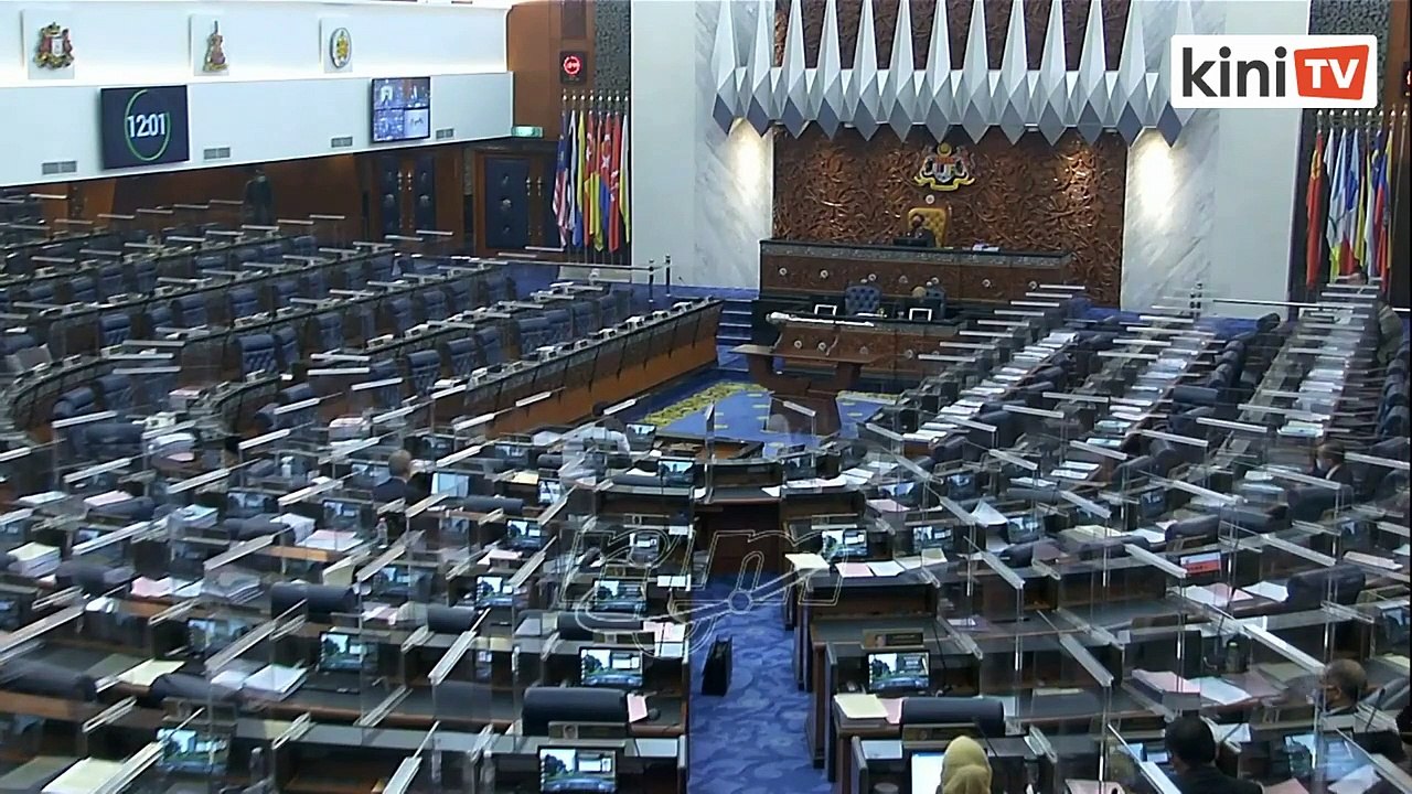 Dewan kecoh selepas kenyataan 'Noor Hisham takut mati' oleh MP Bintulu