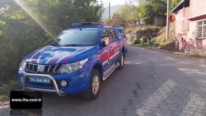 Yaşlı kadın ölü numarası yaparak canını kurtarabildi