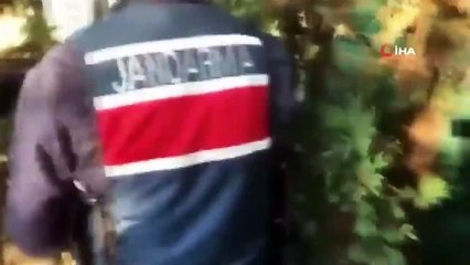 Evi içki fabrikasına çevirdiler | Video