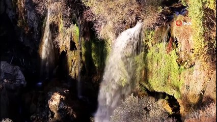 Sızır Şelalesinde Hazan Güzelliği
