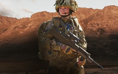 Eine Frau an der Front - S01 Trailer (Deutsch) HD