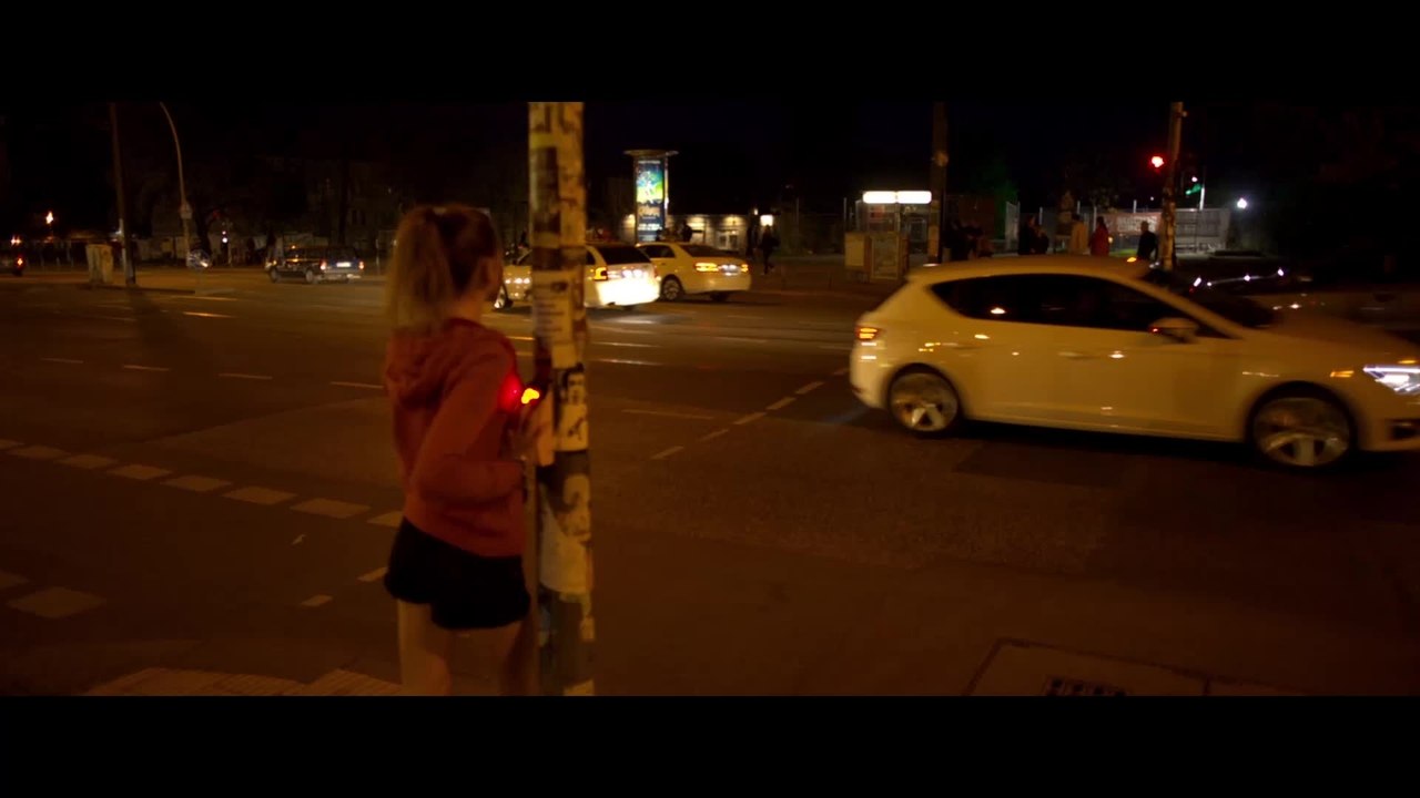 Der Nachtmahr - Clip 07 Ruhelos durch die Berliner Nacht (Deutsch)HD